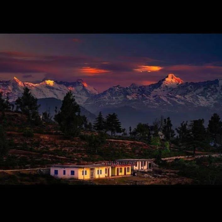 Shanti Home Stay Chaukori Exteriör bild