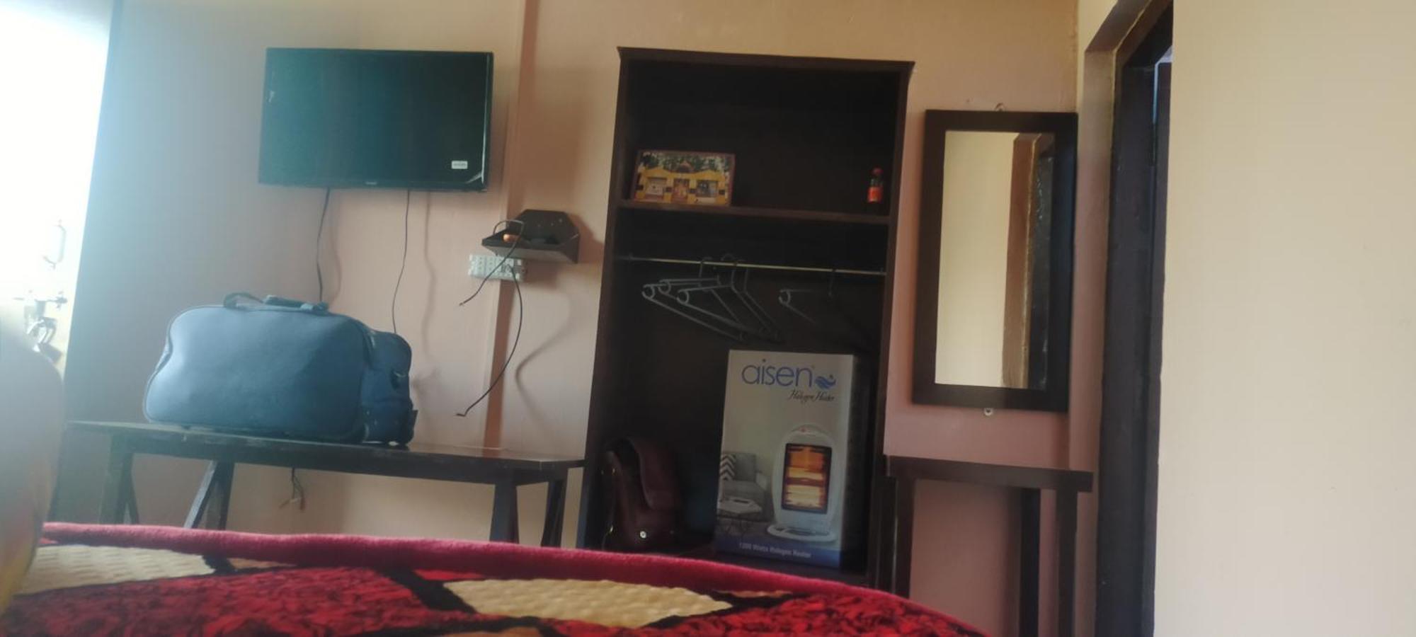 Shanti Home Stay Chaukori Exteriör bild